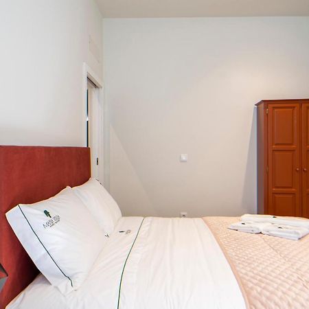 Maria Veiga Guest House เวียนา โด กัสเตโล ภายนอก รูปภาพ