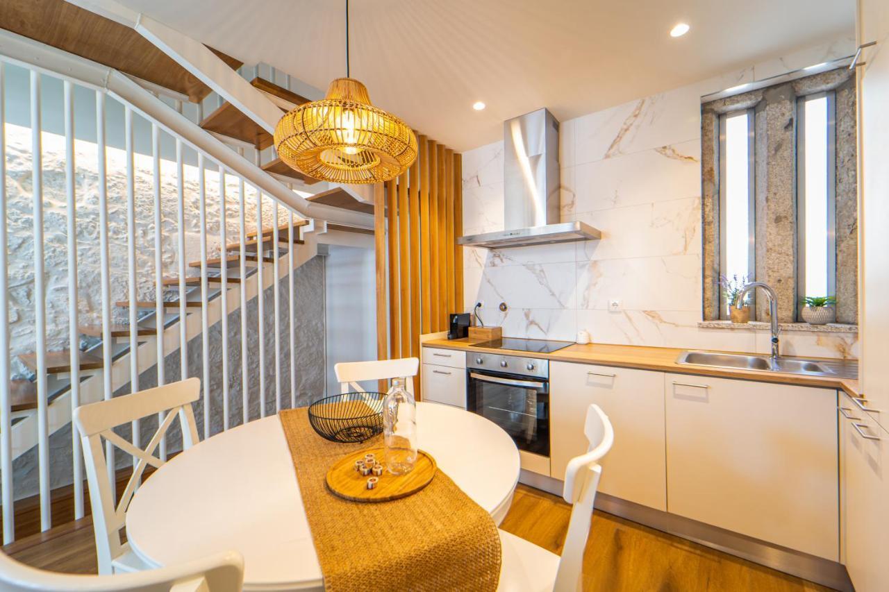 Maria Veiga Guest House เวียนา โด กัสเตโล ภายนอก รูปภาพ